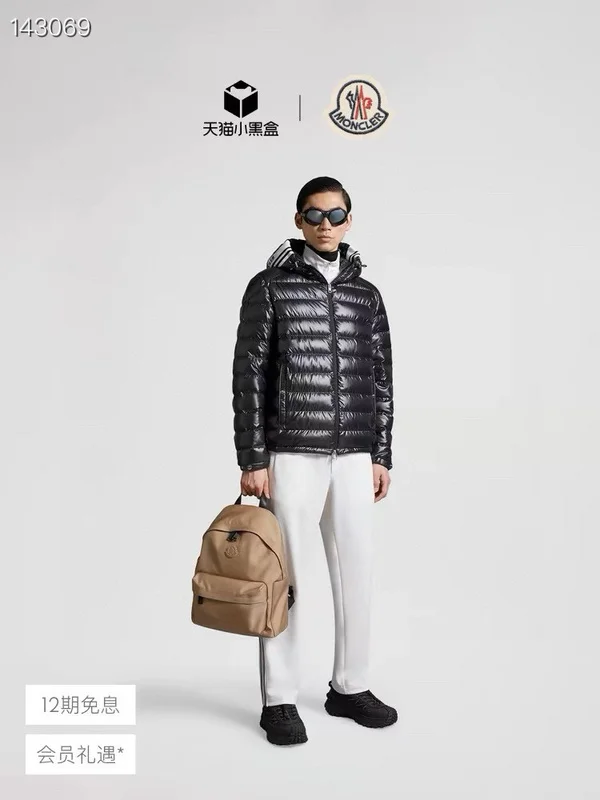 Moncler sz1-5 26yr170 (26)